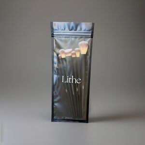Lithe Everyday 6 Piece Assorted Cosmetic Brush Set Highlighter Concealer New $45
